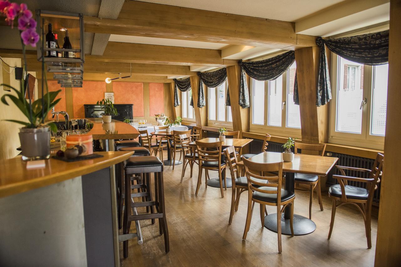 Hotel Restaurant Neuhaus Hertenstein Екстериор снимка